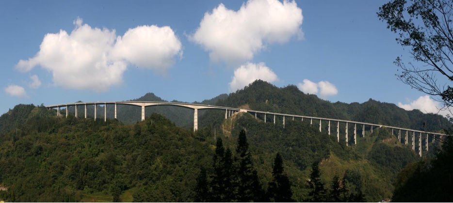 四川雅沪高速 全景图